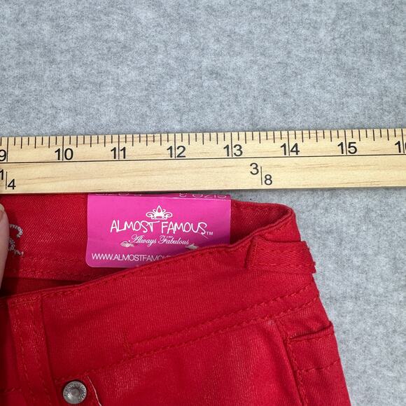 Almost Famous Coated Skinny Jeans Sz 3 Red Low-Rise Stretch Sheen Y2K Glam Denim - Picture 8 of 12